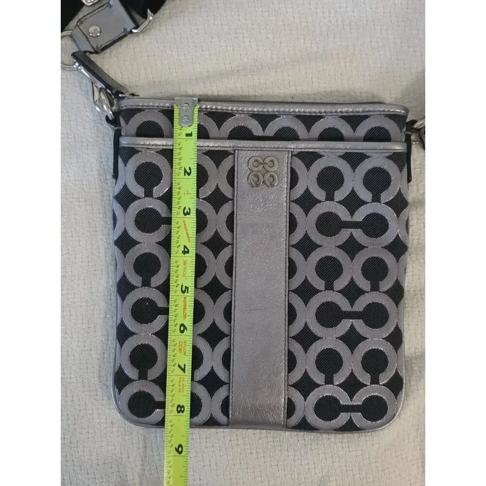 Coach 46802 Gunmetal Black Silver Crossbody Bag Swing Pack Shoulder Purse